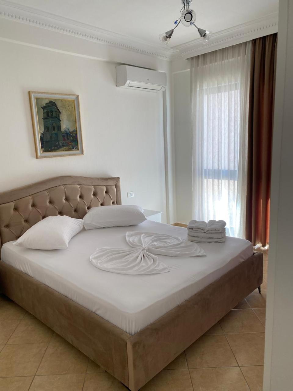 Vila Vera Durrës Exterior foto